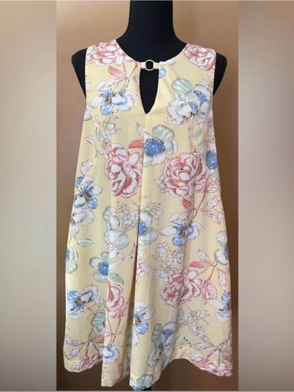 💛 NEW 💛 Umgee Sleeveless Floral A-Line Dress in Pastel Yellow Size Medium 💛